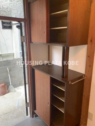 塩屋台２丁目貸家の収納