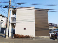 落ち着いた雰囲気の外観です