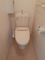 清潔感のあるトイレです