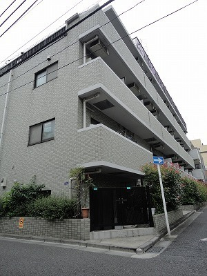 メインステージ白金高輪の外観