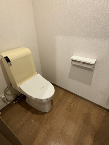 テラス日新のトイレ|※参考写真