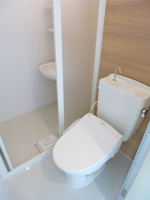 清潔感のあるトイレです