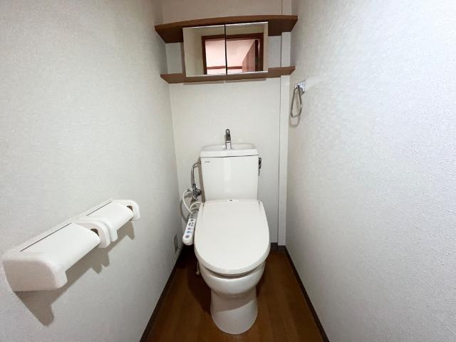 シャワー付トイレ