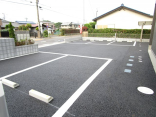 駐車場完備です