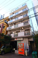 落ち着いた雰囲気の外観です
