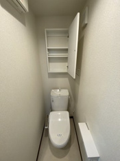 ゆったりとした空間のトイレです