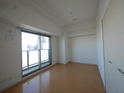 【寝室】 | クレストヒル桃ヶ丘 | クローゼット完備。
