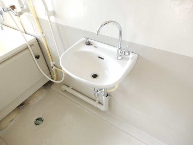 ビレッジハウス萩庄3号館の洗面所