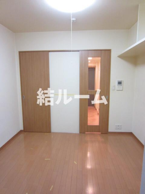 板橋区宮本町の賃貸マンションの居間・リビング