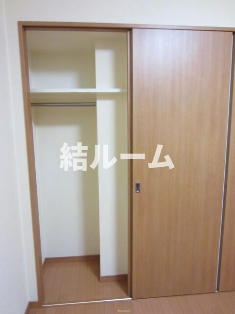 板橋区宮本町の賃貸マンションの収納