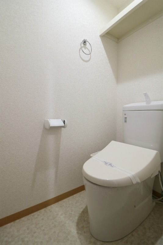 福岡市東区箱崎１丁目の賃貸マンションのトイレ