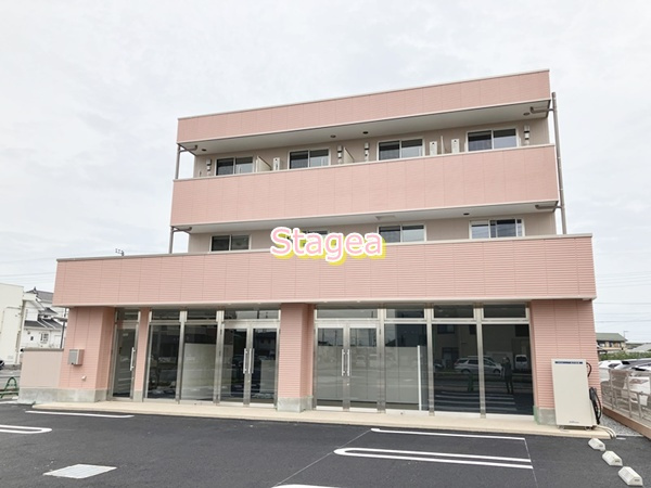 白岡市新白岡７丁目の賃貸マンションの外観