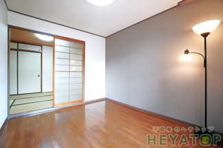 【内装】 | 洋室６帖（家具・装飾品は付きません）（同仕様写真）