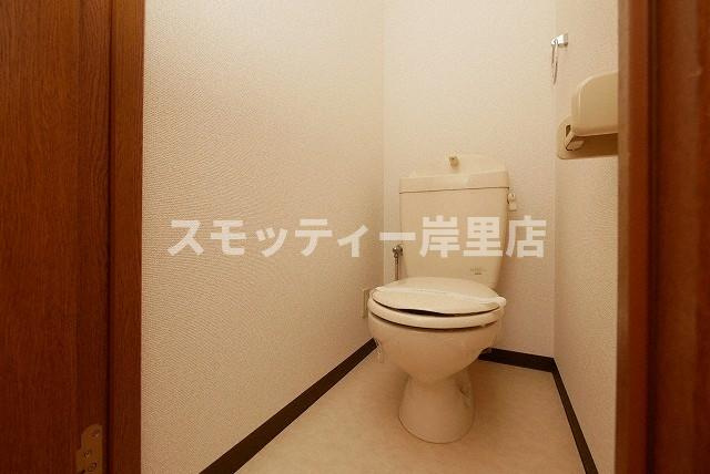 ラフィーネ住之江のトイレ