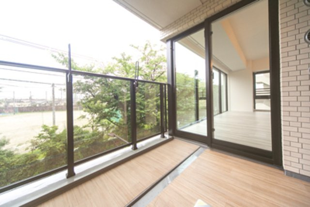パークアクシス千川のバルコニー|※写真は同タイプ住戸です。