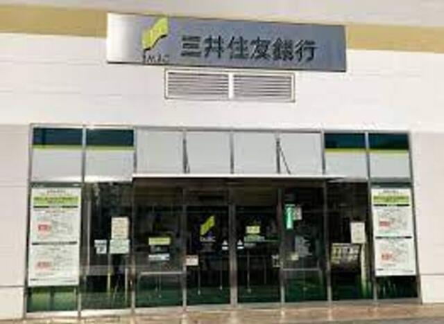 凛樹　ｌａ　ｃｏｌｌｉｎｅの周辺