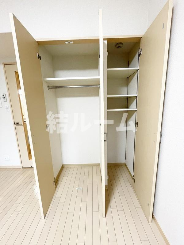 北区堀船１丁目の賃貸マンションの収納