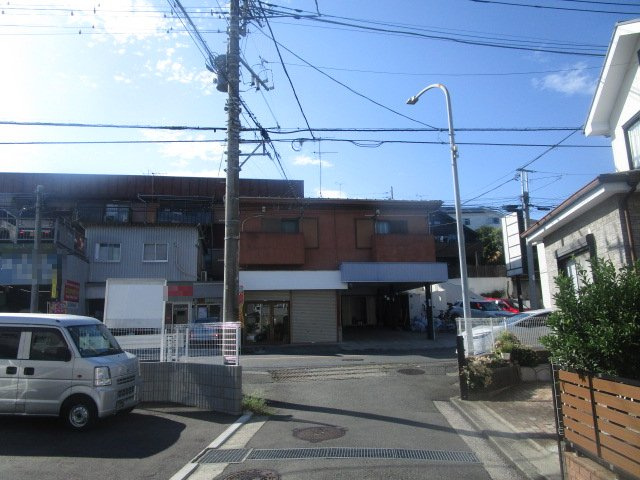 横浜市旭区中希望が丘の倉庫