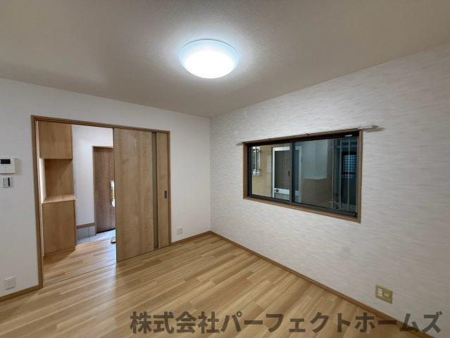 【居間・リビング】の画像
