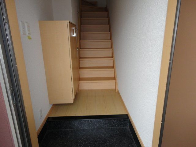 アレクシードの玄関