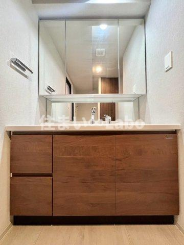 S-RESIDENCE大手門awesomeの独立洗面台