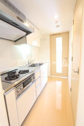 プラウドフラット蒲田Ⅱのキッチン|同建物内、別のお部屋の参考写真になります。