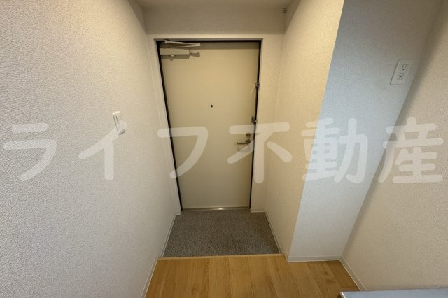 ヴィラナリー大今里の玄関|きれいな玄関です