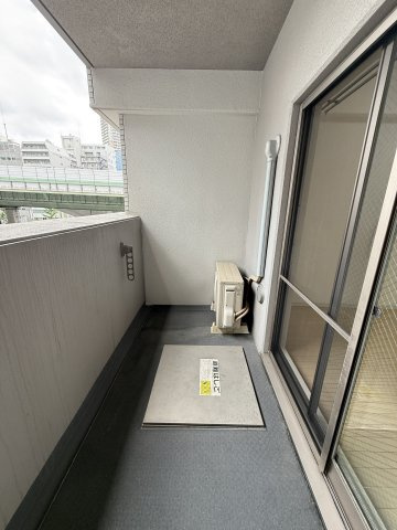 レオンコンフォート本町東のバルコニー