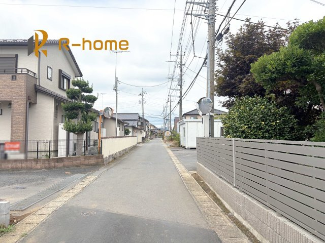石岡市北府中第1　新築戸建て　1号棟の前面道路含む現地写真|周辺環境も併せて案内致します♪
ぜひ現地へお越しください♪