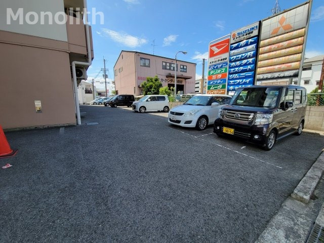 マメゾン21の駐車場