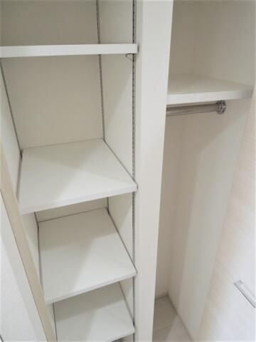 スカイコートグレース新宿中落合の収納