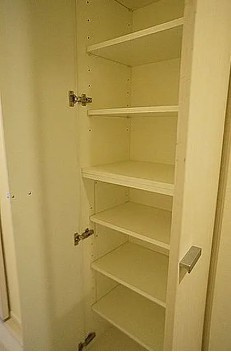 中央区日本橋大伝馬町の賃貸マンションの収納