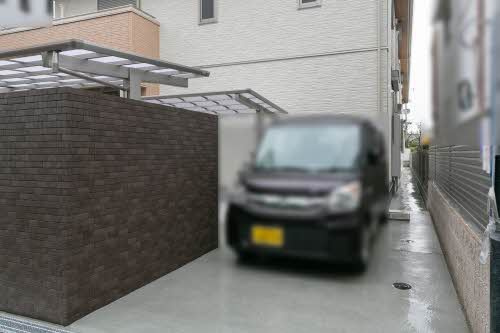 シャーメゾン ドゥースの駐車場