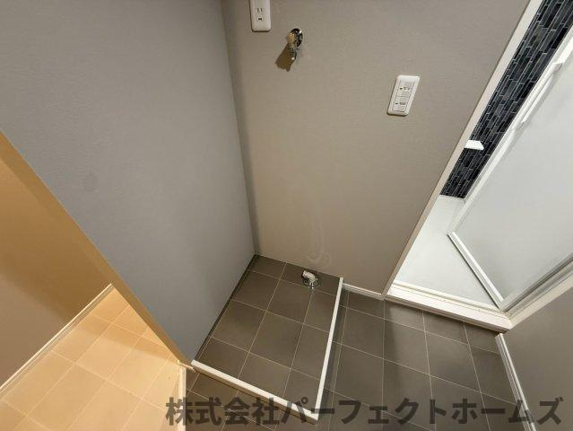 釈尊寺第一住宅1号棟のランドリースペース