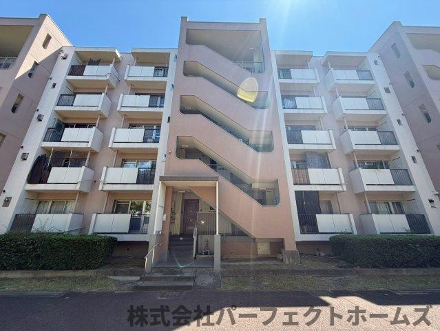 釈尊寺第一住宅1号棟の外観|おしゃれな外観です
