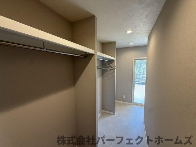 釈尊寺第一住宅1号棟の収納|大きなものも収納できそうです
