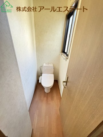 姫路市夢前町宮置　　中古戸建のトイレ