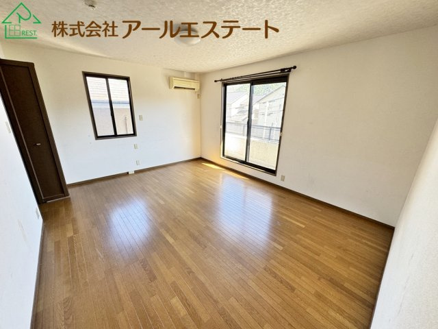 姫路市夢前町宮置　　中古戸建の寝室