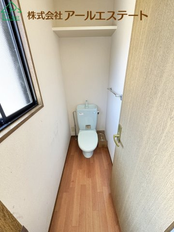 姫路市夢前町宮置　　中古戸建のトイレ