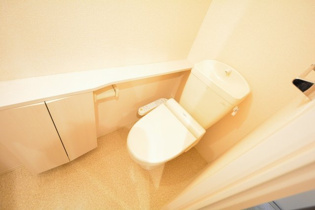 ウォシュレット付きのトイレです♪