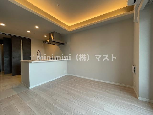 S-RESIDENCE難波西alterの居間・リビング
