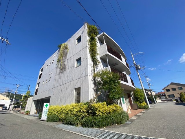 サンクラッソ中山寺駅前シェヴェール