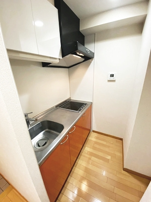 サンクラッソ中山寺駅前シェヴェールのキッチン