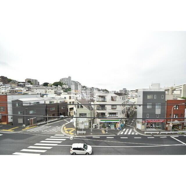 横浜市中区石川町５丁目の賃貸マンションの展望