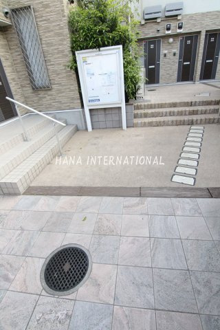 レオネクストドムスのエントランス