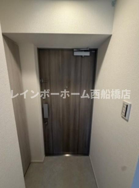 ジェノヴィア船橋の玄関