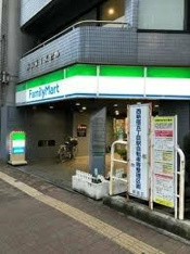ファミリーマートサ…まで388m