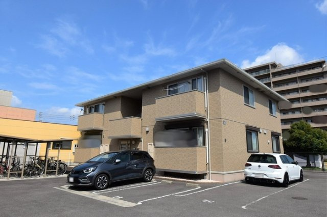 MiuMu A棟の外観|建物外観