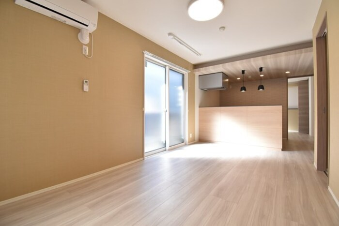 J.リヴェール高松西宝町 A棟|ＬＤＫ１２．２帖