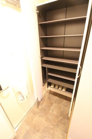 D－room西ハゼの玄関|玄関
